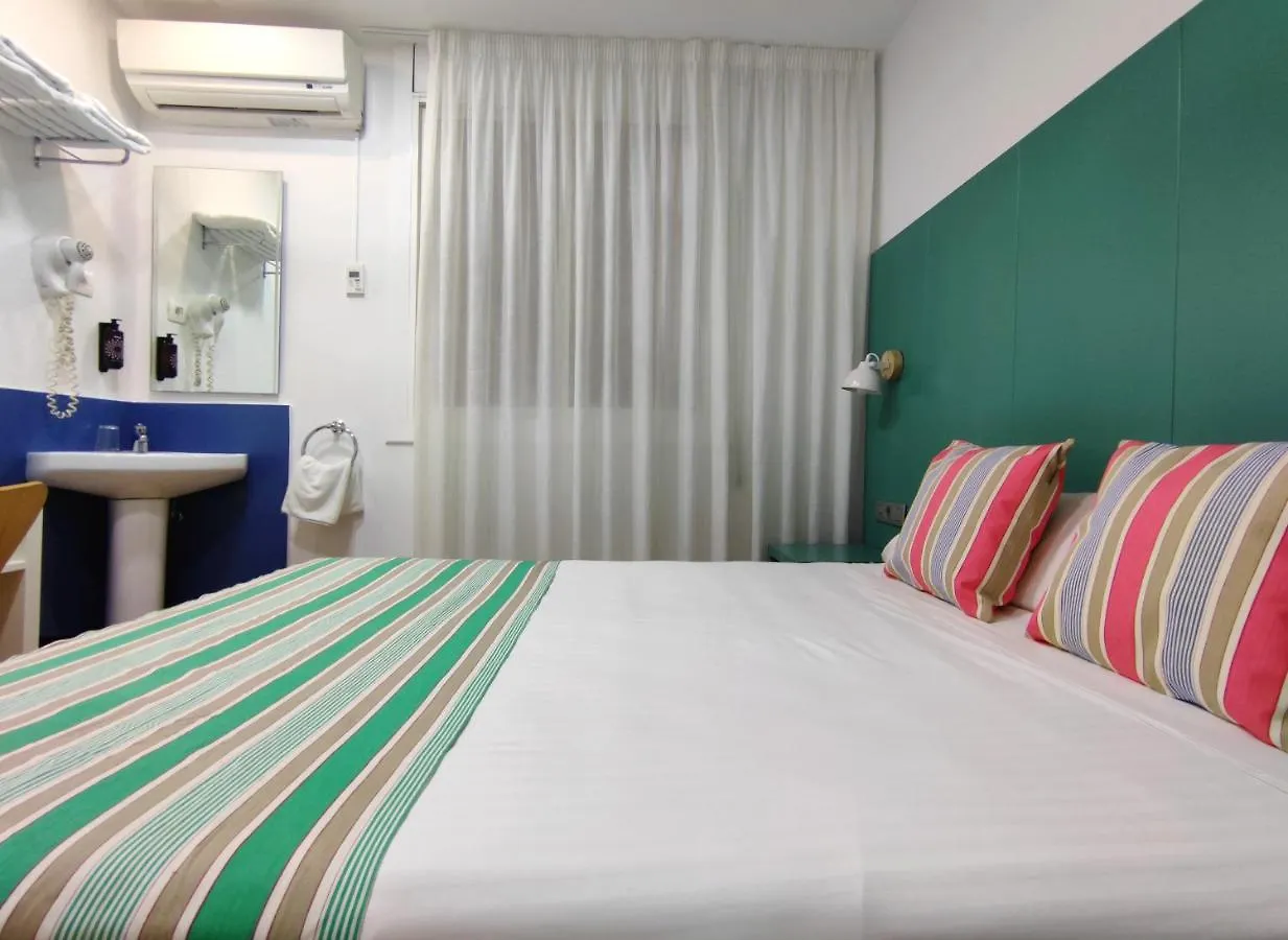 Yomo Hostal Bcn Port Barcelona