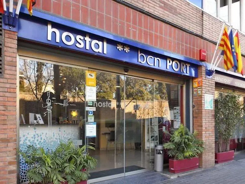 ** Guest house Yomo Hostal Bcn Port Barcelona Spain