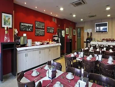 ** Guest house Yomo Hostal Bcn Port Barcelona Spain